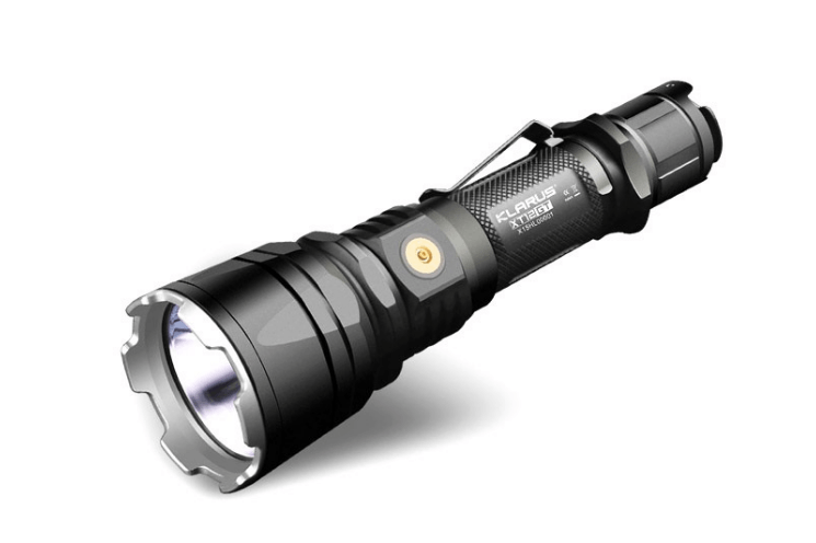 LAMPE DE POCHE XT12GT - 1600 LUMENS